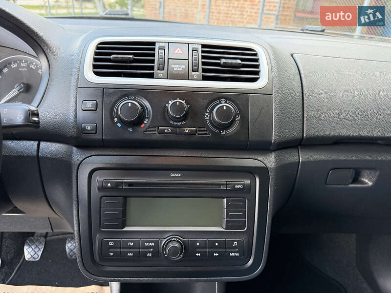 Універсал Skoda Fabia 2009 в Полтаві фото 69 Універсал Skoda Fabia 2009 в Полтаві