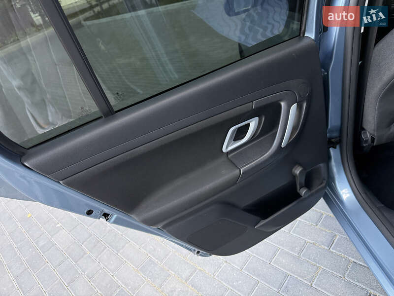 Універсал Skoda Fabia 2009 в Полтаві фото 73 Універсал Skoda Fabia 2009 в Полтаві