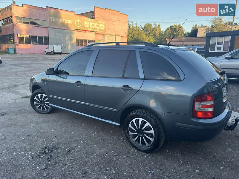 Універсал Skoda Fabia 2004 в Ніжині