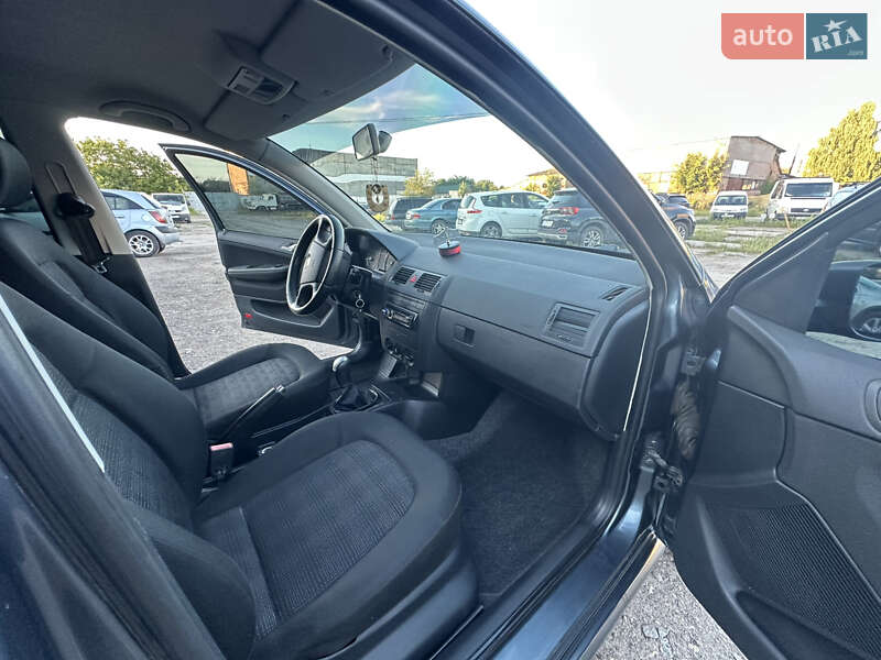 Універсал Skoda Fabia 2004 в Ніжині