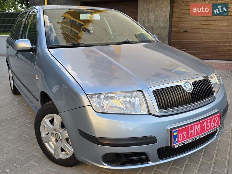 Хэтчбек Skoda Fabia 2005 в Харькове