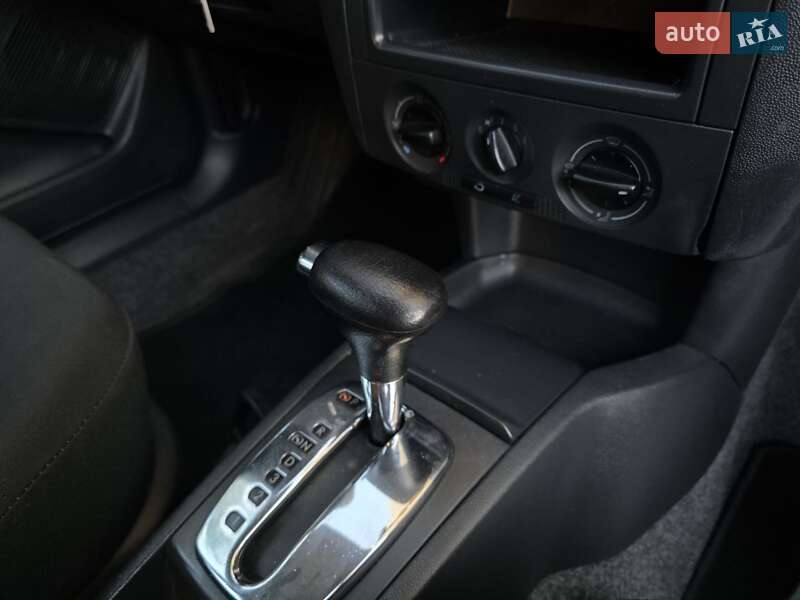 Хэтчбек Skoda Fabia 2005 в Харькове