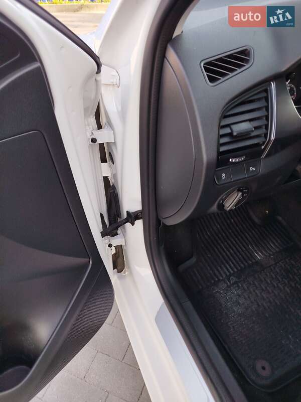 Универсал Skoda Fabia 2022 в Виннице