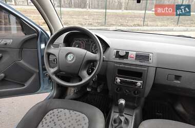 Хетчбек Skoda Fabia 2005 в  фото 8 Хетчбек Skoda Fabia 2005 в