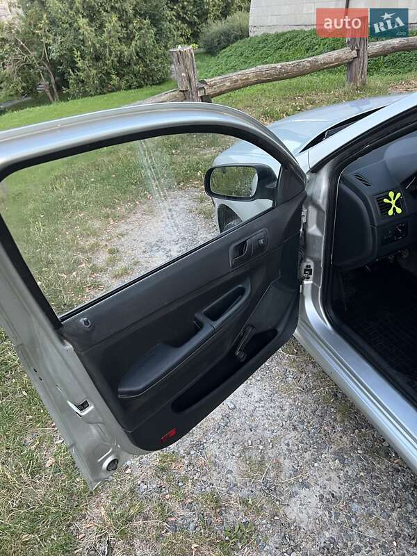 Универсал Skoda Fabia 2007 в Золочеве