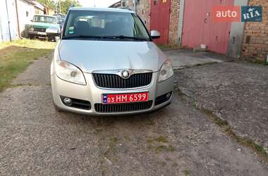 Универсал Skoda Fabia 2009 в Луцке