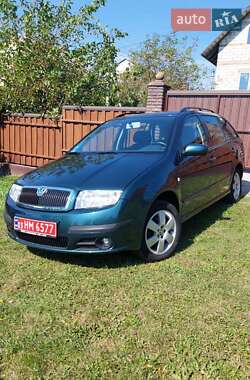 Универсал Skoda Fabia 2006 в Ровно
