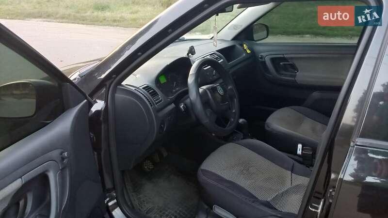 Універсал Skoda Fabia 2010 в Ужгороді фото 5 Універсал Skoda Fabia 2010 в Ужгороді