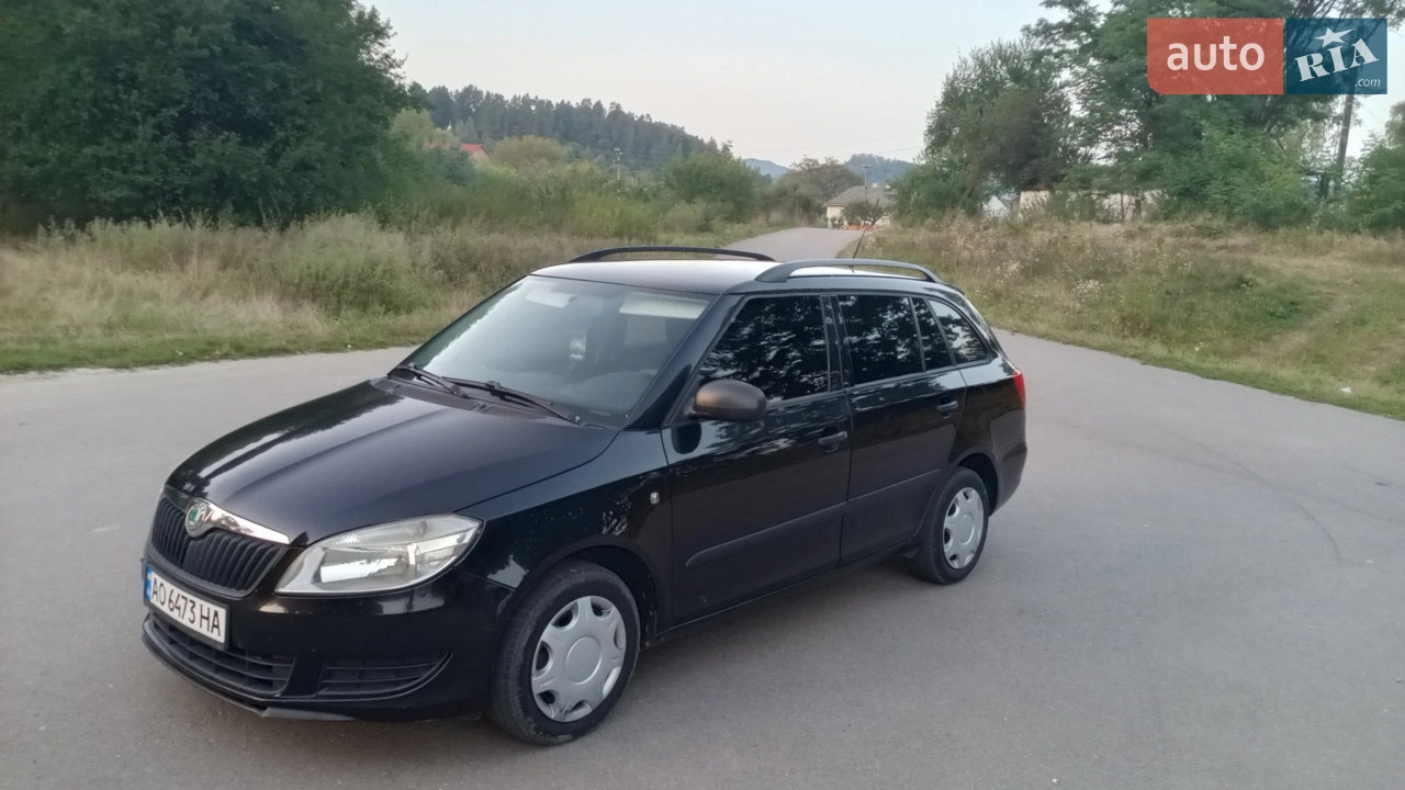 2010 Skoda Fabia - мініатюра 20