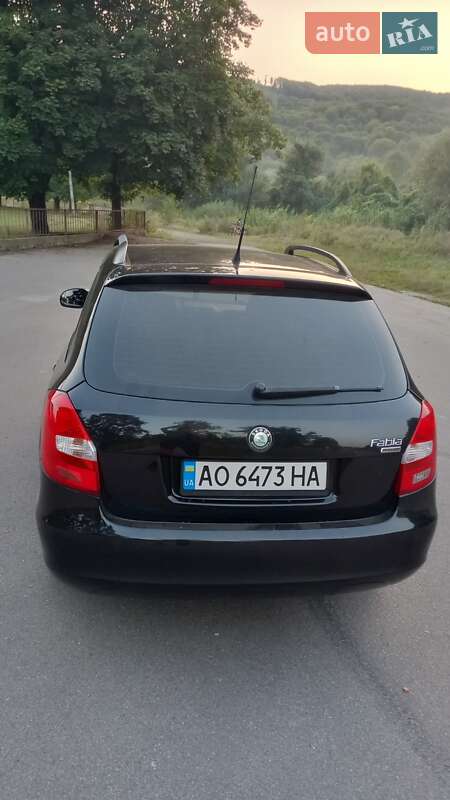 Універсал Skoda Fabia 2010 в Ужгороді фото 4 Універсал Skoda Fabia 2010 в Ужгороді