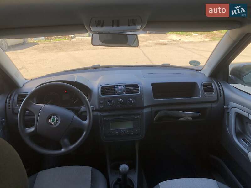 Универсал Skoda Fabia 2009 в Дубно