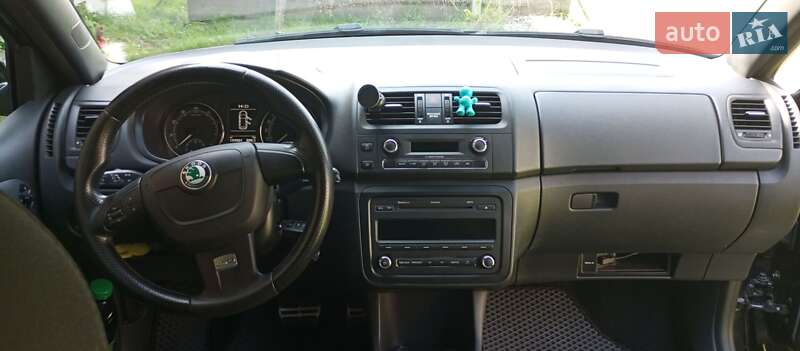 Универсал Skoda Fabia 2010 в Львове