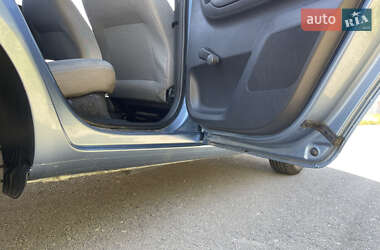 Хетчбек Skoda Fabia 2007 в 