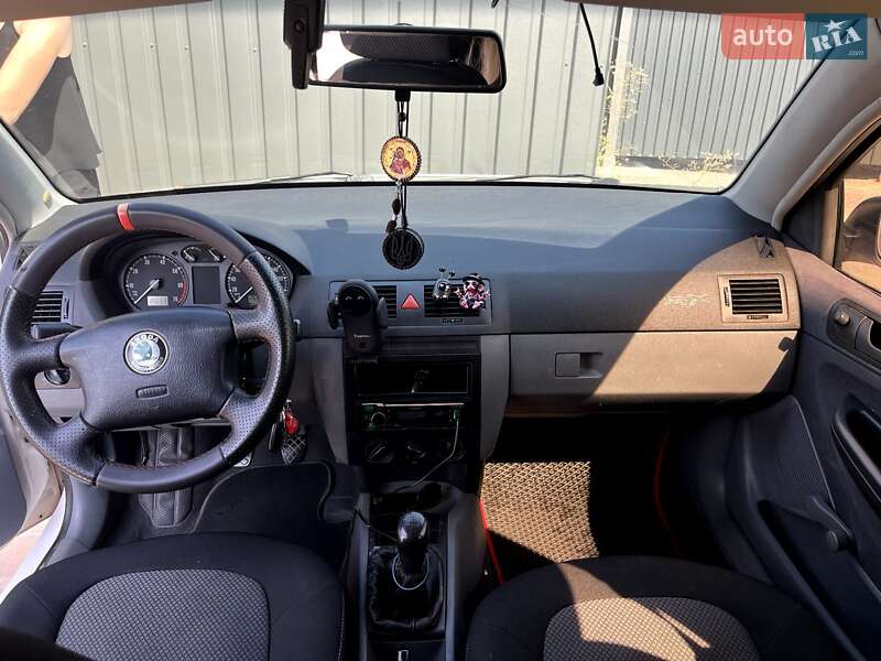 Хэтчбек Skoda Fabia 2002 в Белой Церкви фото 3 Хэтчбек Skoda Fabia 2002 в Белой Церкви