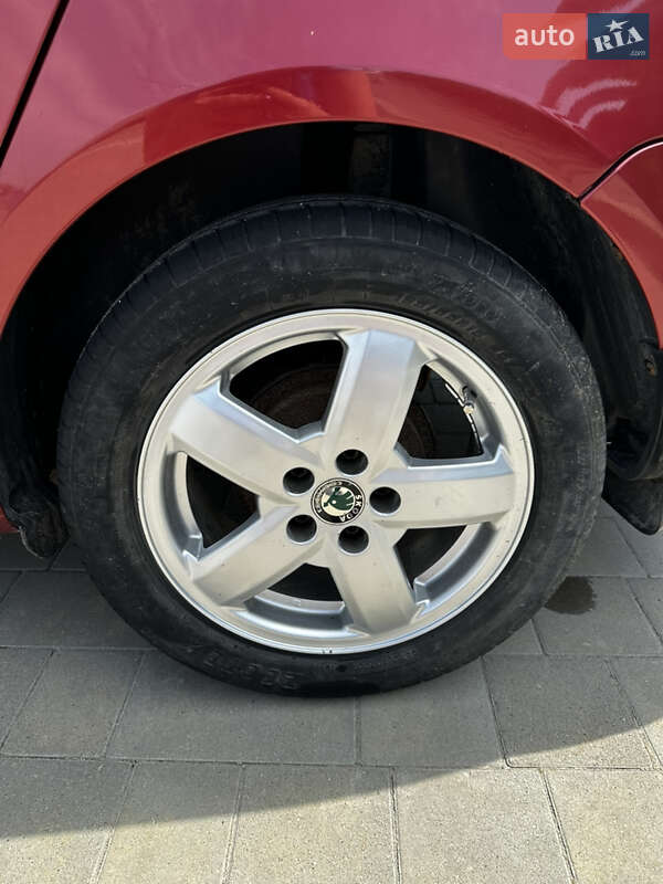 Універсал Skoda Fabia 2008 в Кам'янець-Подільському