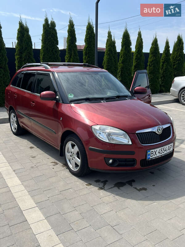 Універсал Skoda Fabia 2008 в Кам'янець-Подільському