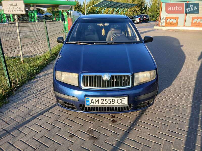 Хетчбек Skoda Fabia 2006 в Житомирі