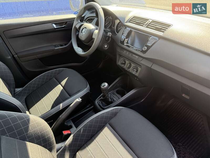 Хэтчбек Skoda Fabia 2021 в Киеве
