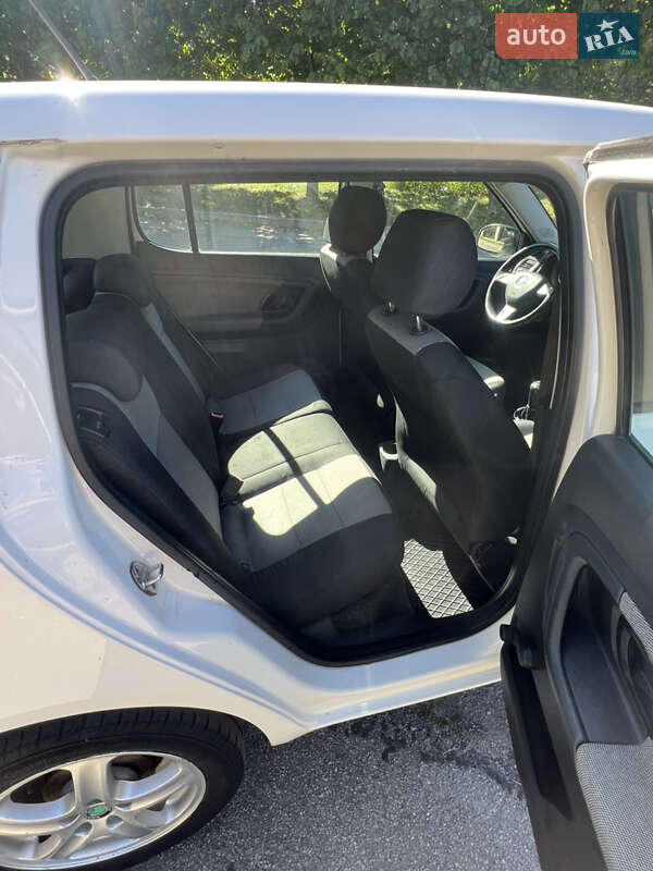 Хетчбек Skoda Fabia 2014 в Умані