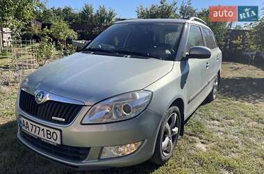 Универсал Skoda Fabia 2011 в Киеве
