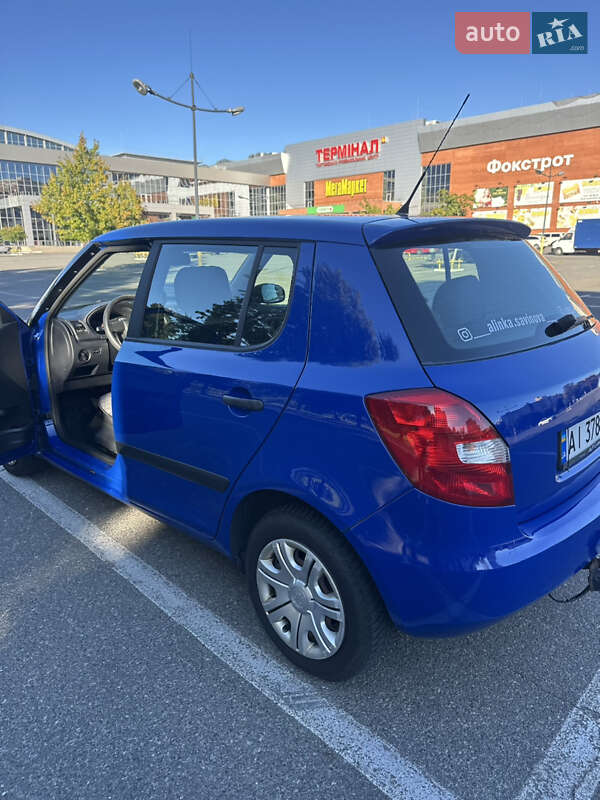 Хэтчбек Skoda Fabia 2009 в Броварах