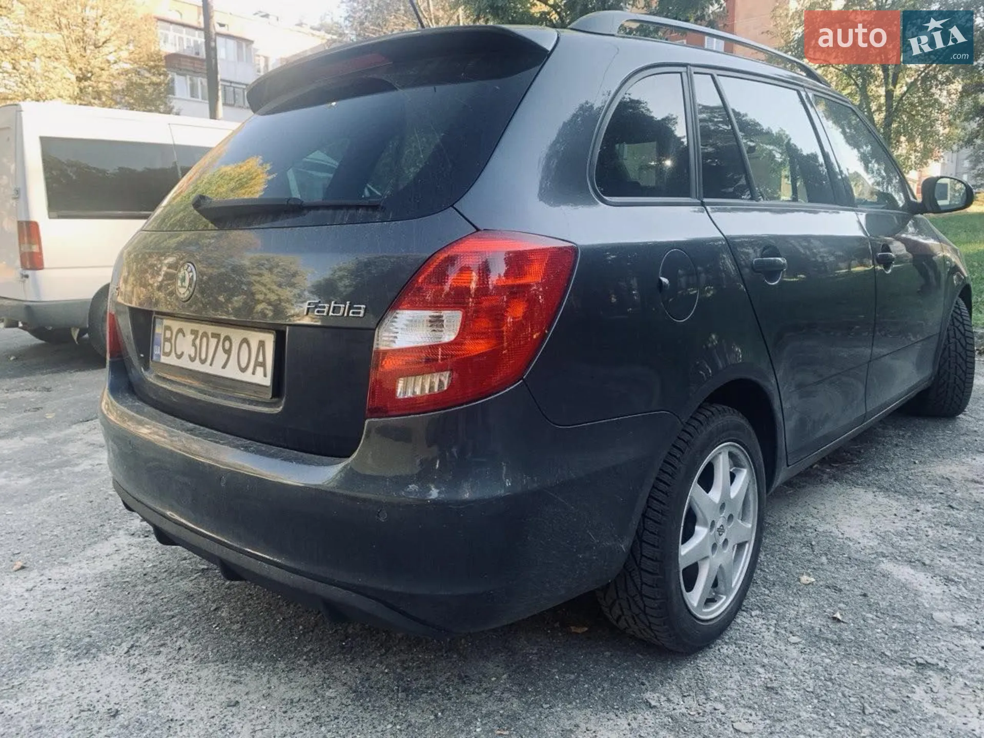 2011 Skoda Fabia - мініатюра 6