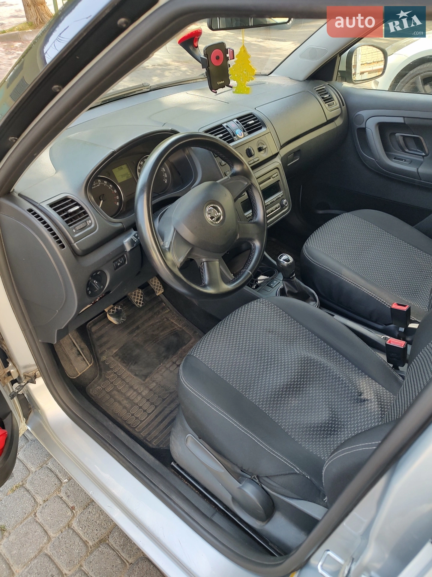 2013 Skoda Fabia - мініатюра 5