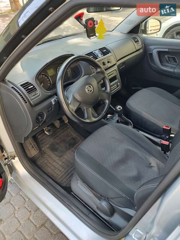 Універсал Skoda Fabia 2013 в Львові