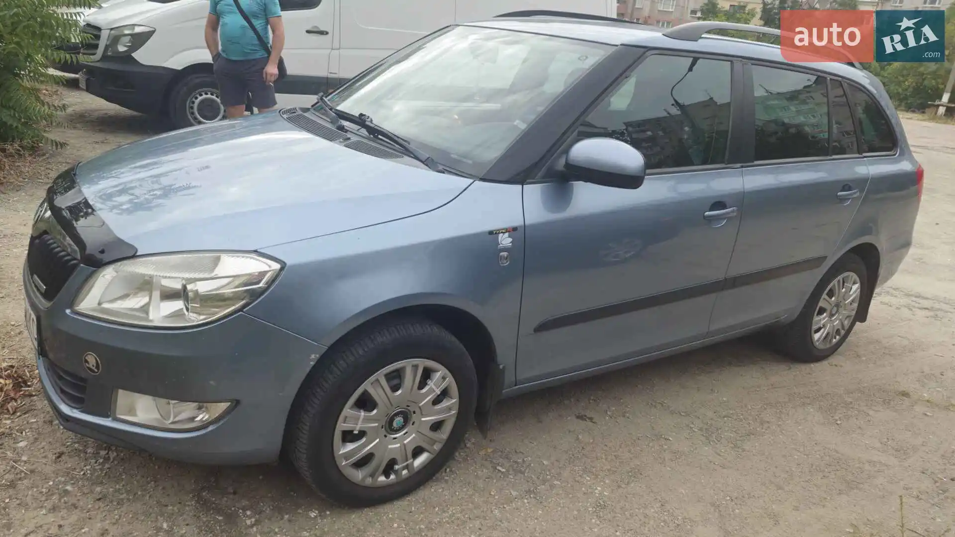 2011 Skoda Fabia - мініатюра 6