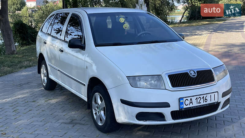 Универсал Skoda Fabia 2002 в Киеве