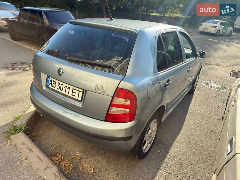 Хетчбек Skoda Fabia 2004 в Києві