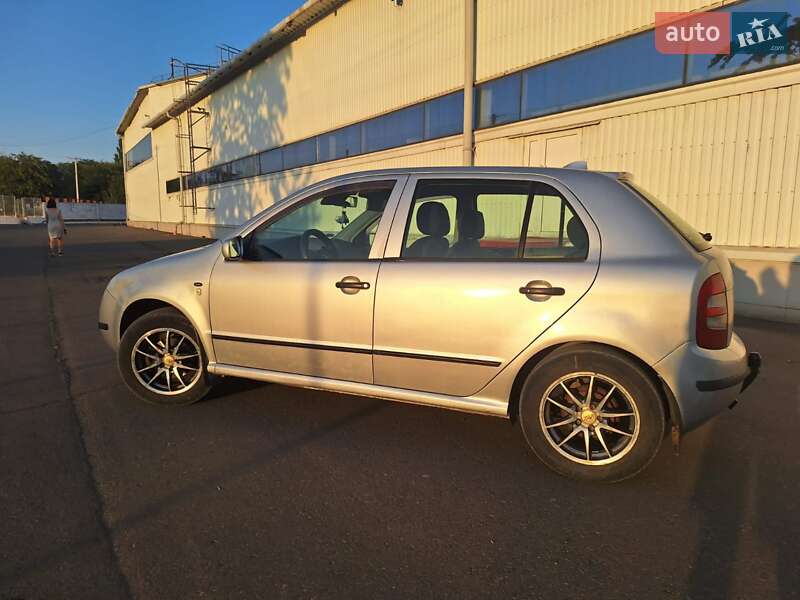 Хетчбек Skoda Fabia 2000 в Білгороді-Дністровському фото 2 Хетчбек Skoda Fabia 2000 в Білгороді-Дністровському