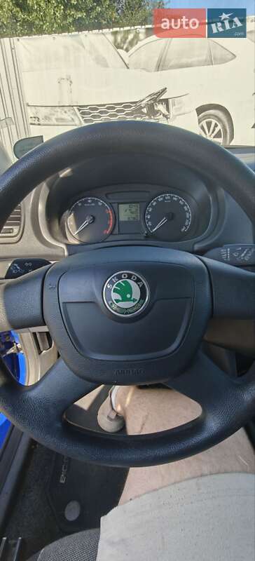 Хэтчбек Skoda Fabia 2009 в Горишних Плавнях