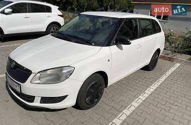 Універсал Skoda Fabia 2012 в Хмельницькому