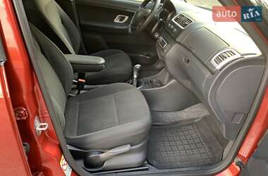 Хэтчбек Skoda Fabia 2007 в 