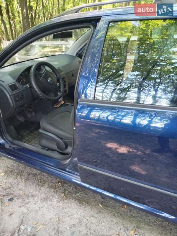 Універсал Skoda Fabia 2006 в Бурштині