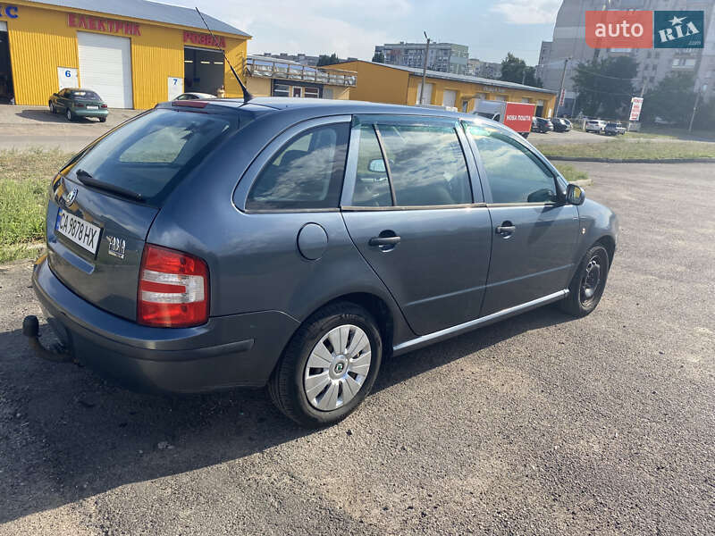 Универсал Skoda Fabia 2006 в Черкассах