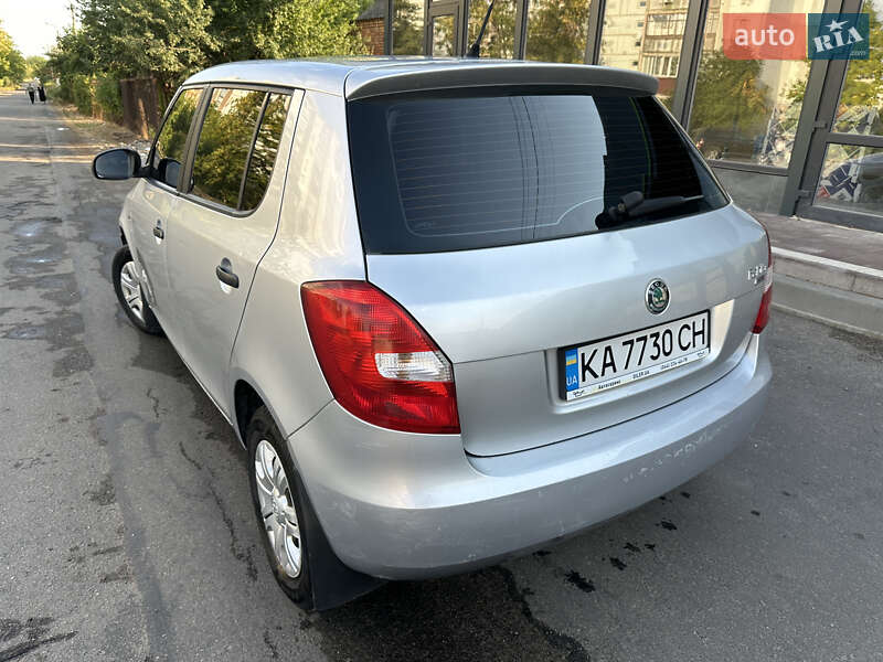 Хэтчбек Skoda Fabia 2008 в Первомайске
