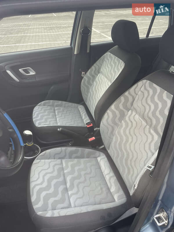 Универсал Skoda Fabia 2008 в Ивано-Франковске фото 11 Универсал Skoda Fabia 2008 в Ивано-Франковске