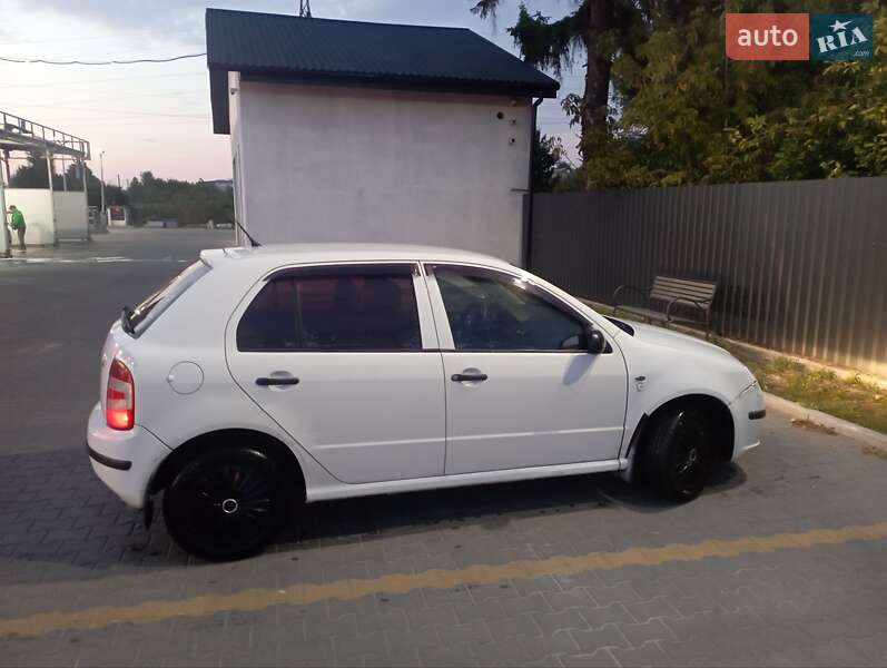 Хетчбек Skoda Fabia 2006 в Києві