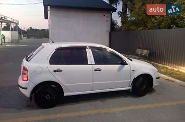Хэтчбек Skoda Fabia 2006 в 