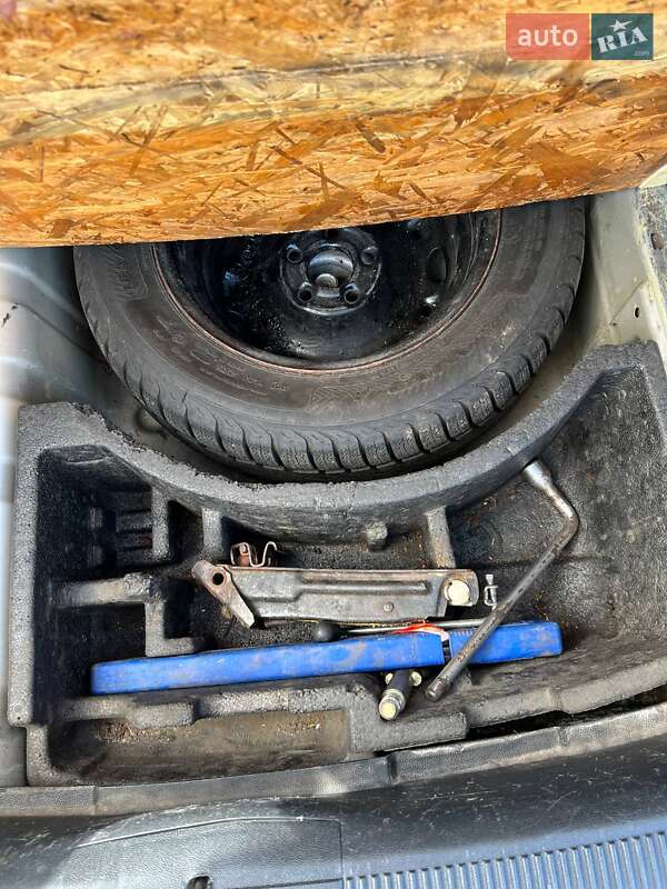 Универсал Skoda Fabia 2005 в Ровно