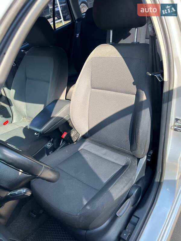 Универсал Skoda Fabia 2005 в Ровно