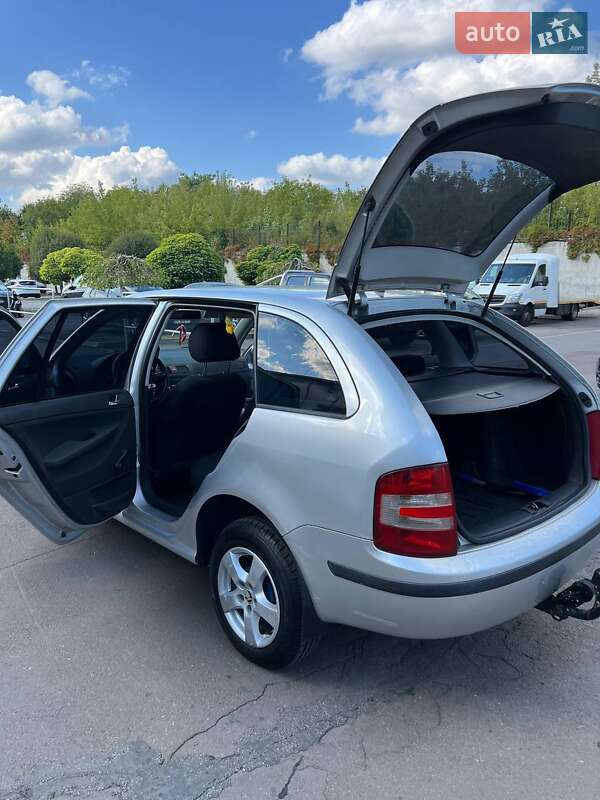 Универсал Skoda Fabia 2005 в Ровно