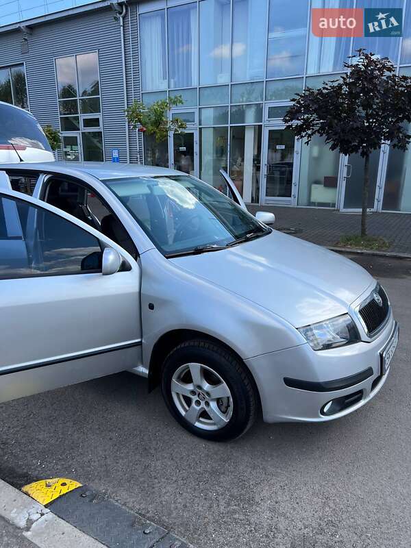 Универсал Skoda Fabia 2005 в Ровно