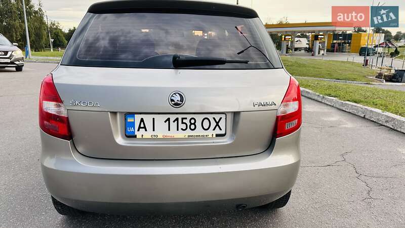 Хэтчбек Skoda Fabia 2015 в Кременчуге