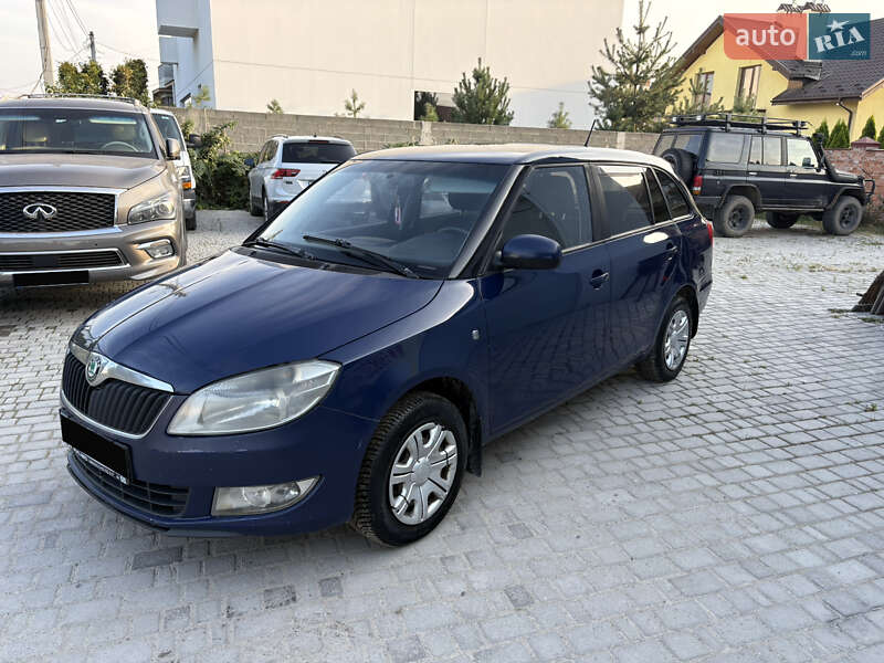 Skoda Fabia 2011