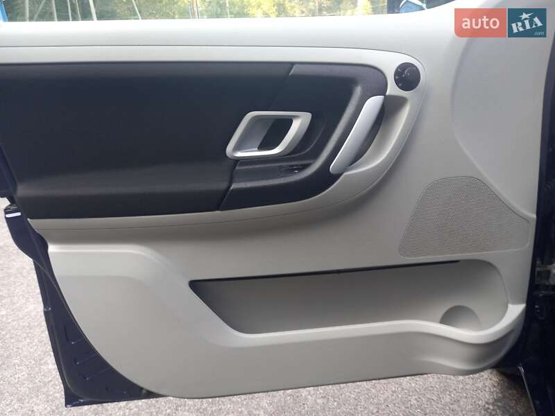 Універсал Skoda Fabia 2009 в Львові