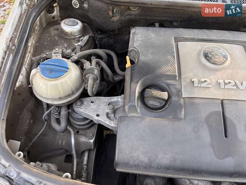 Хетчбек Skoda Fabia 2007 в Харкові