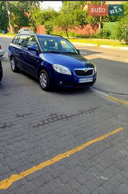 Универсал Skoda Fabia 2008 в Ирпене